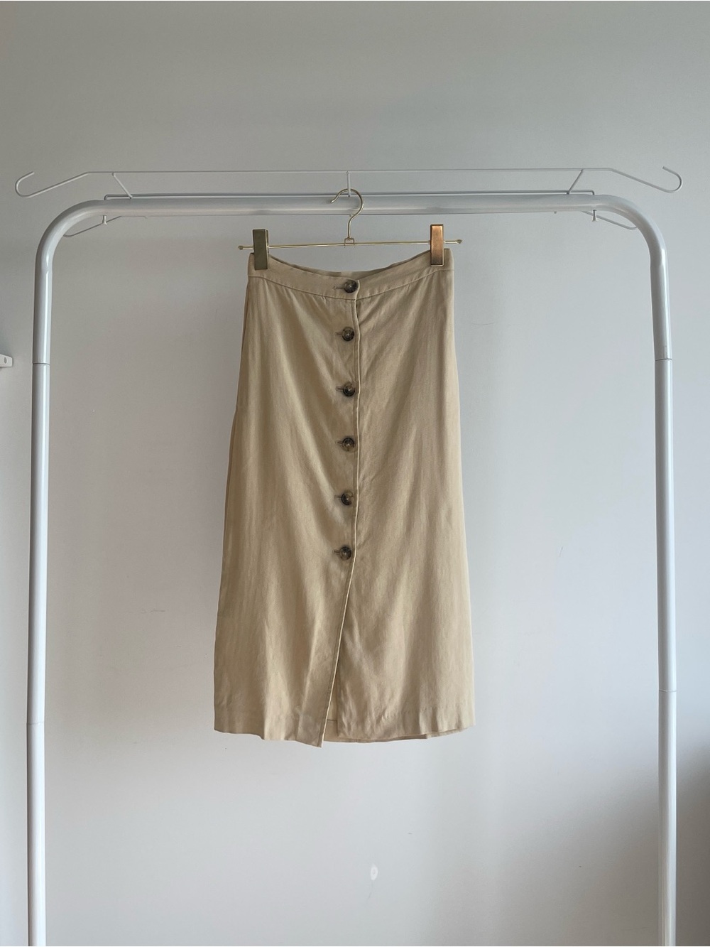 Aritzia Beige Button-Front Midi Skirt